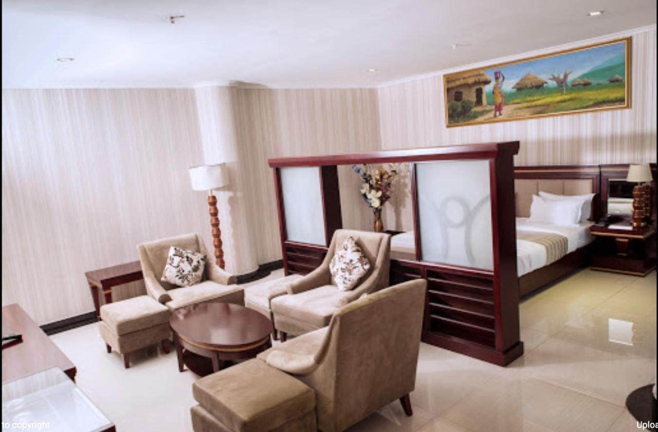 Peacock Hotel Dar es Salaam Exteriér fotografie