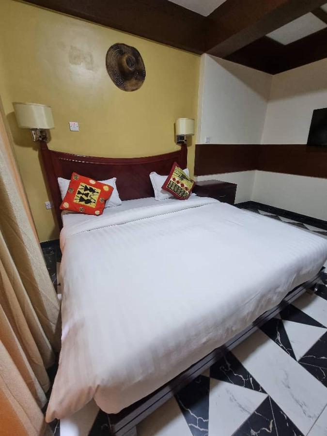 Peacock Hotel Dar es Salaam Exteriér fotografie