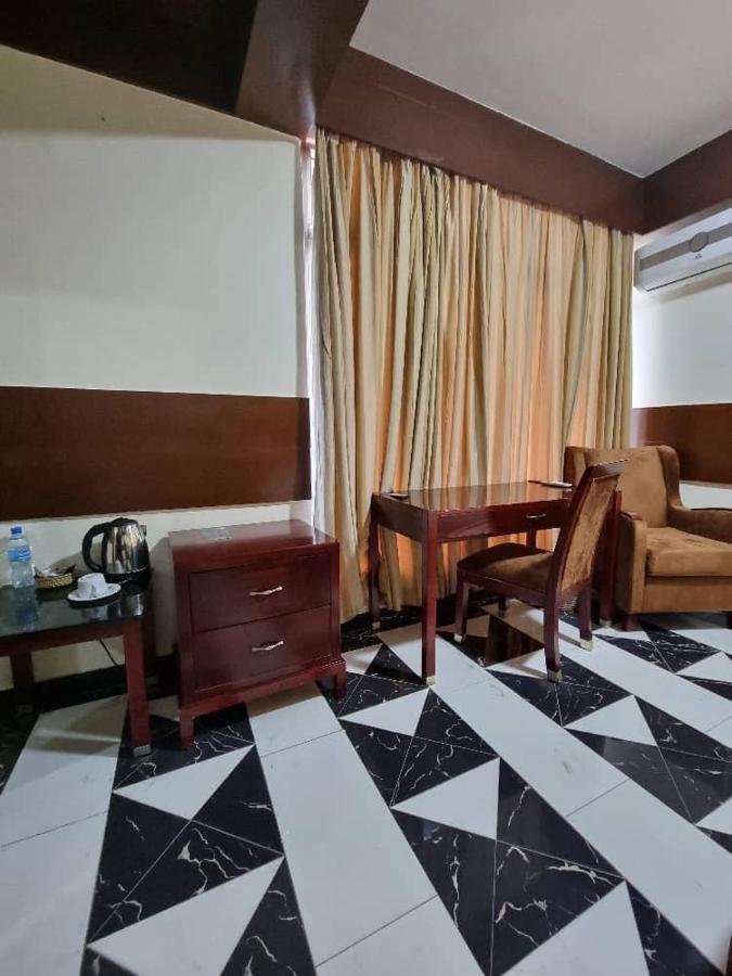 Peacock Hotel Dar es Salaam Exteriér fotografie